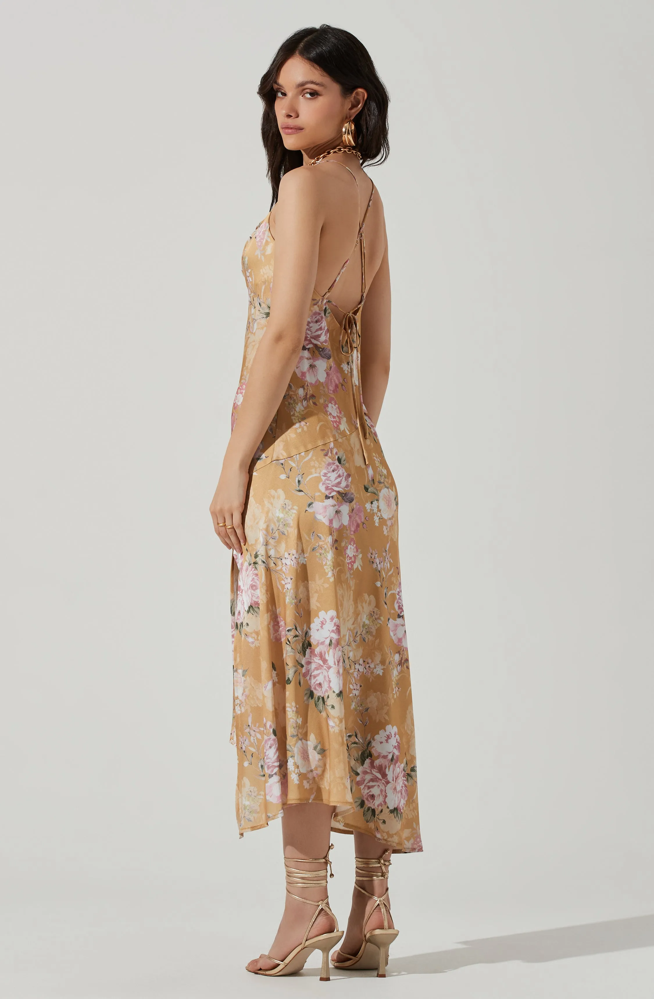 Bestseller Gaia Floral Midi Dress  Last Chance!
