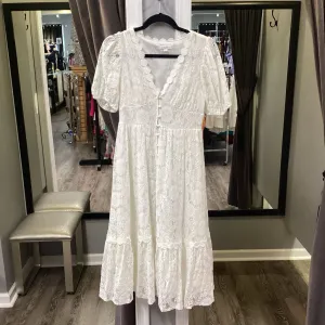 By the river Eyelet Midi DRESSES M