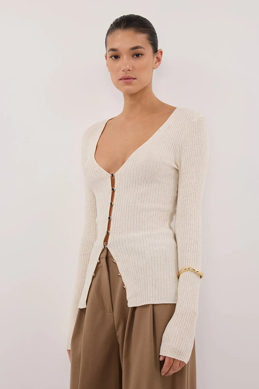 Dissh BLAIR NATURAL LONG SLEEVE KNIT TOP