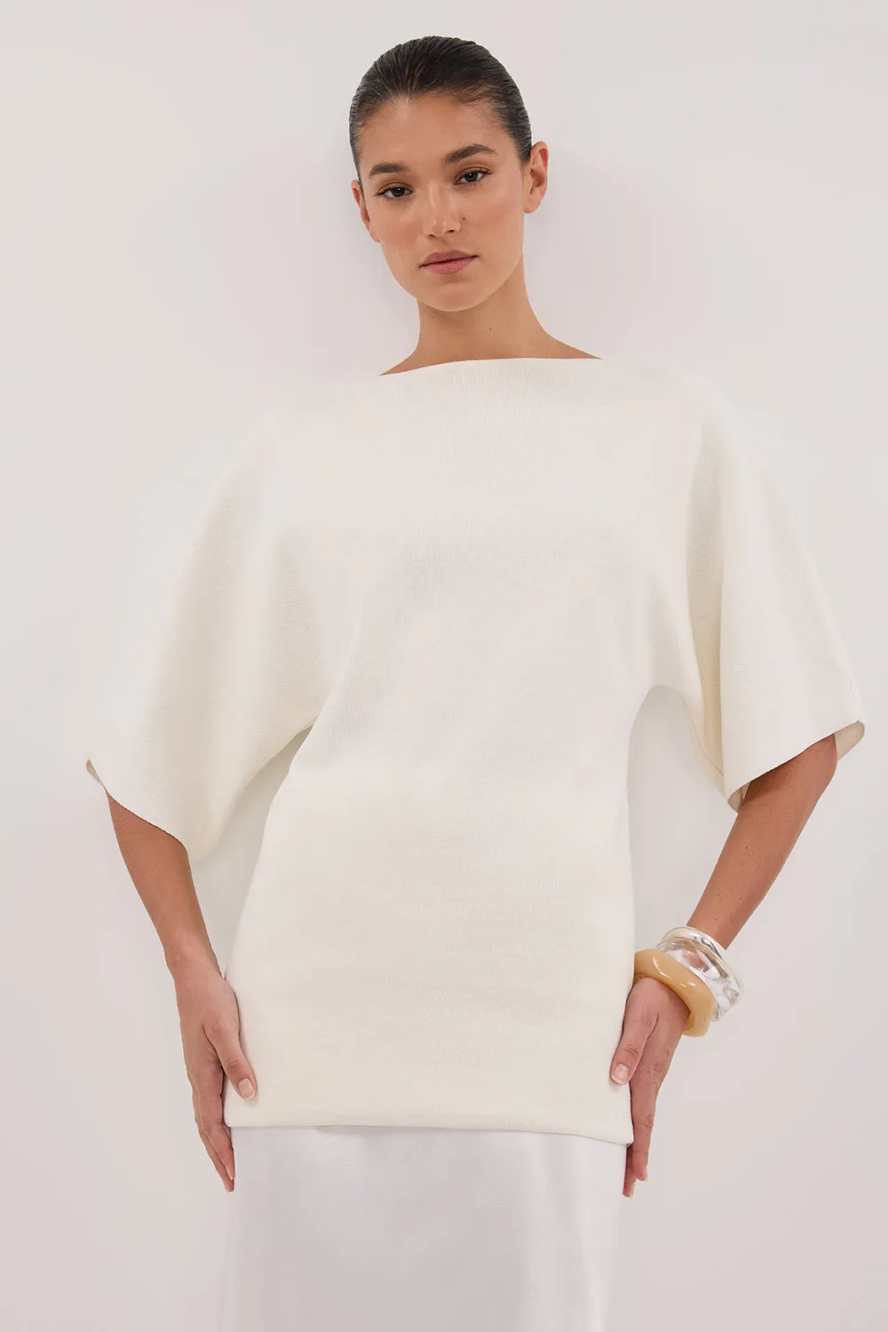 Dissh LIA IVORY SLEEVED KNIT TOP