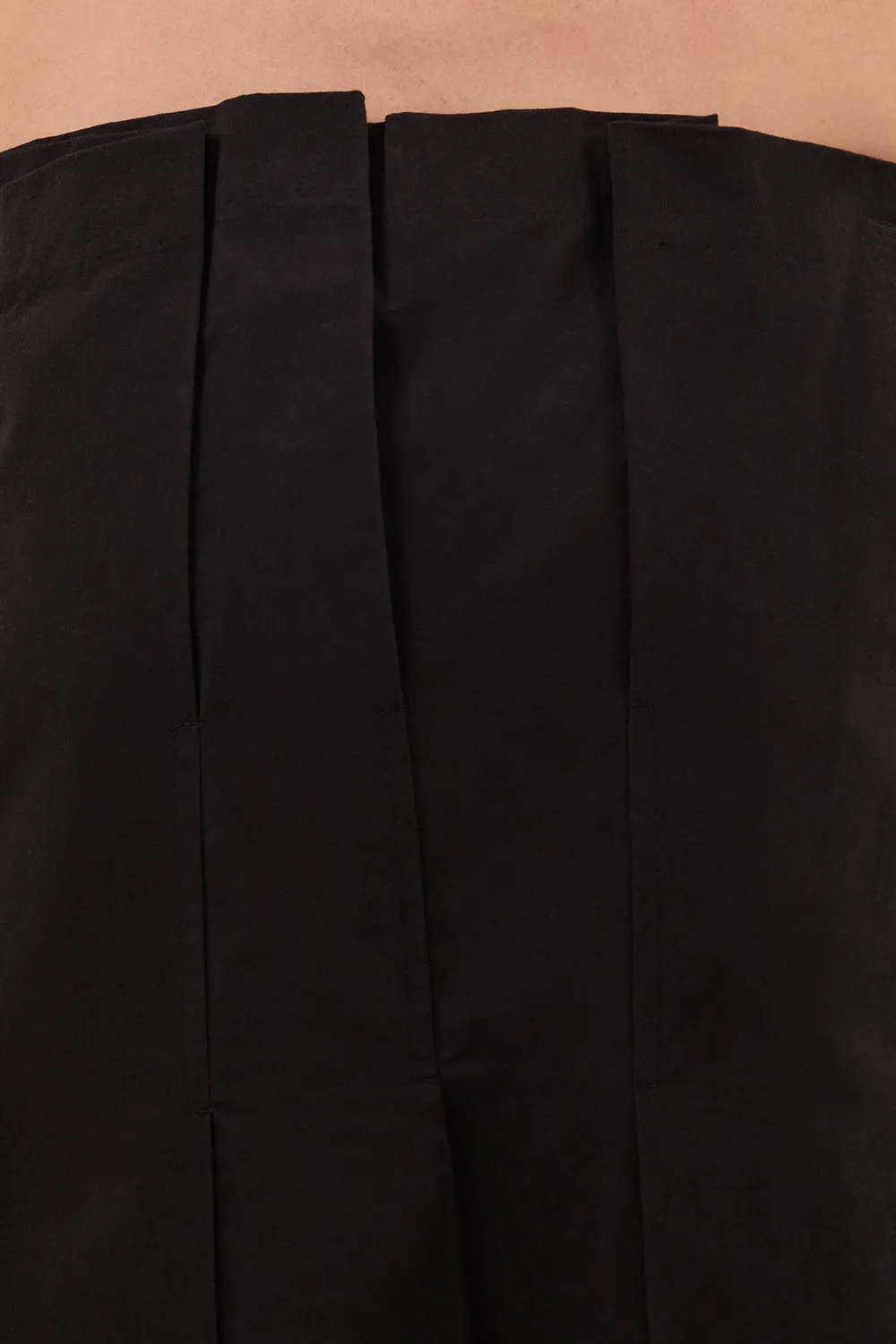 Dissh LILLY BLACK PLEATED STRAPLESS TOP