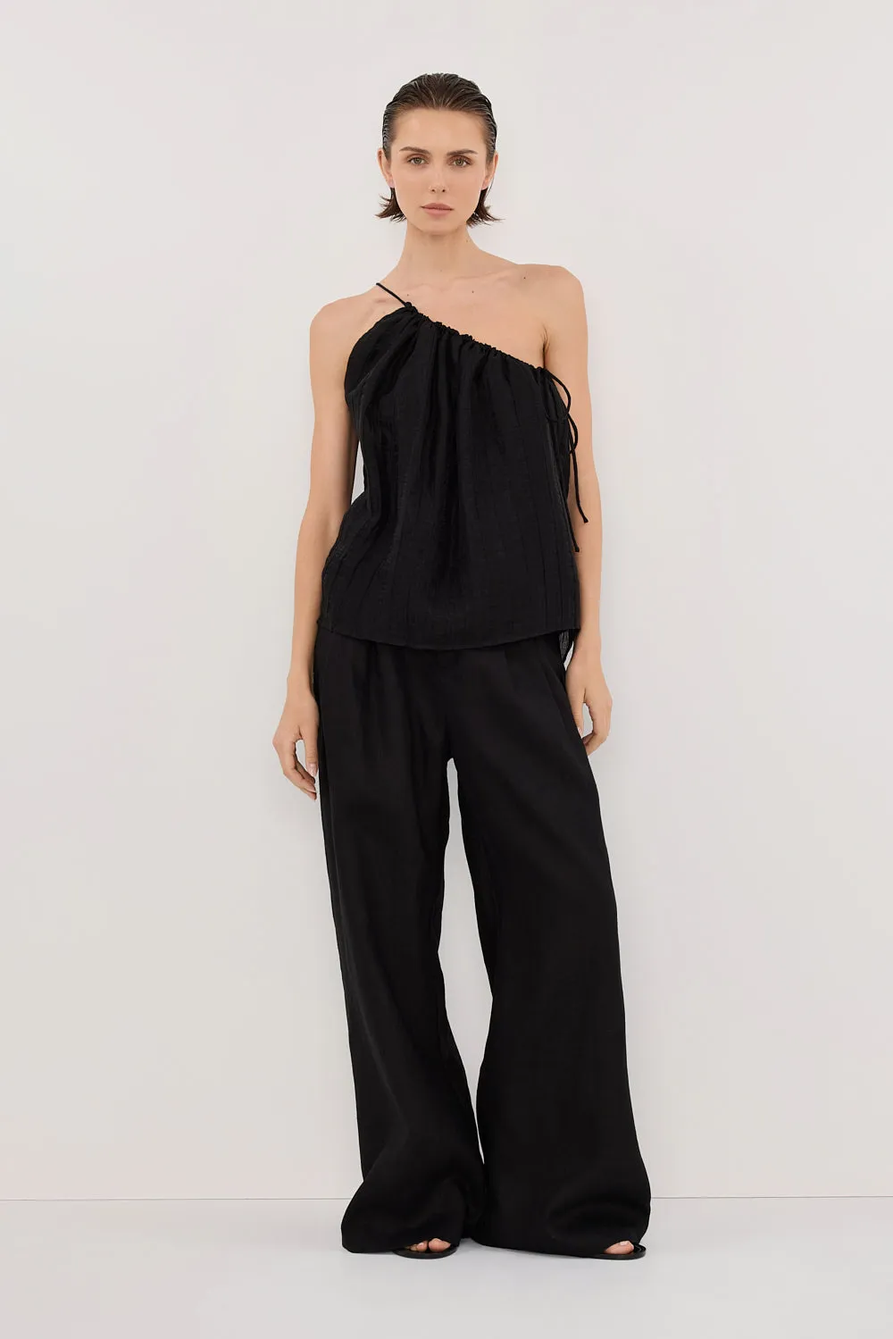 Dissh TAHITI BLACK ONE SHOULDER TOP