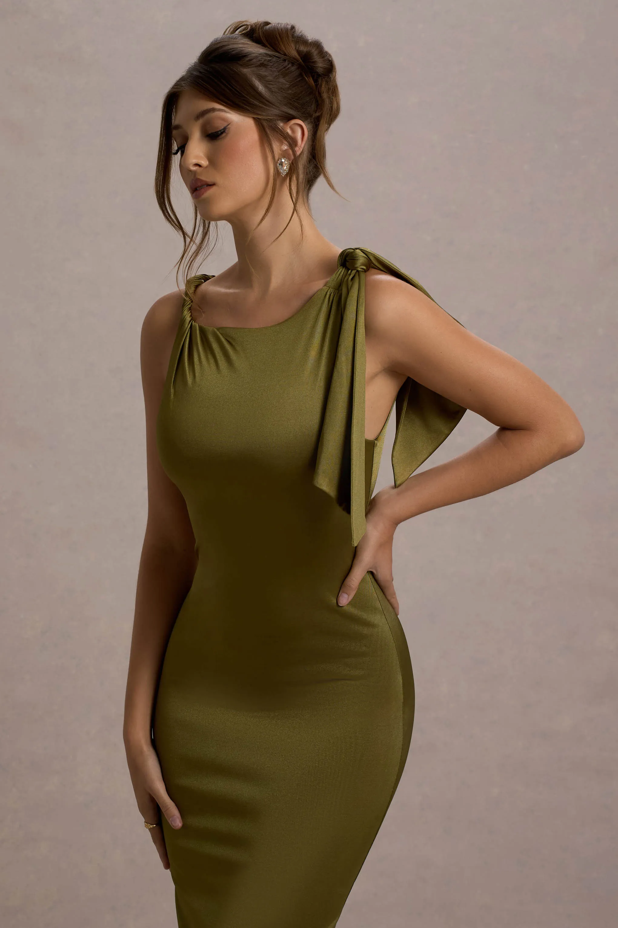 Kacey | Olive Twisted Knot Maxi Dress Club L London