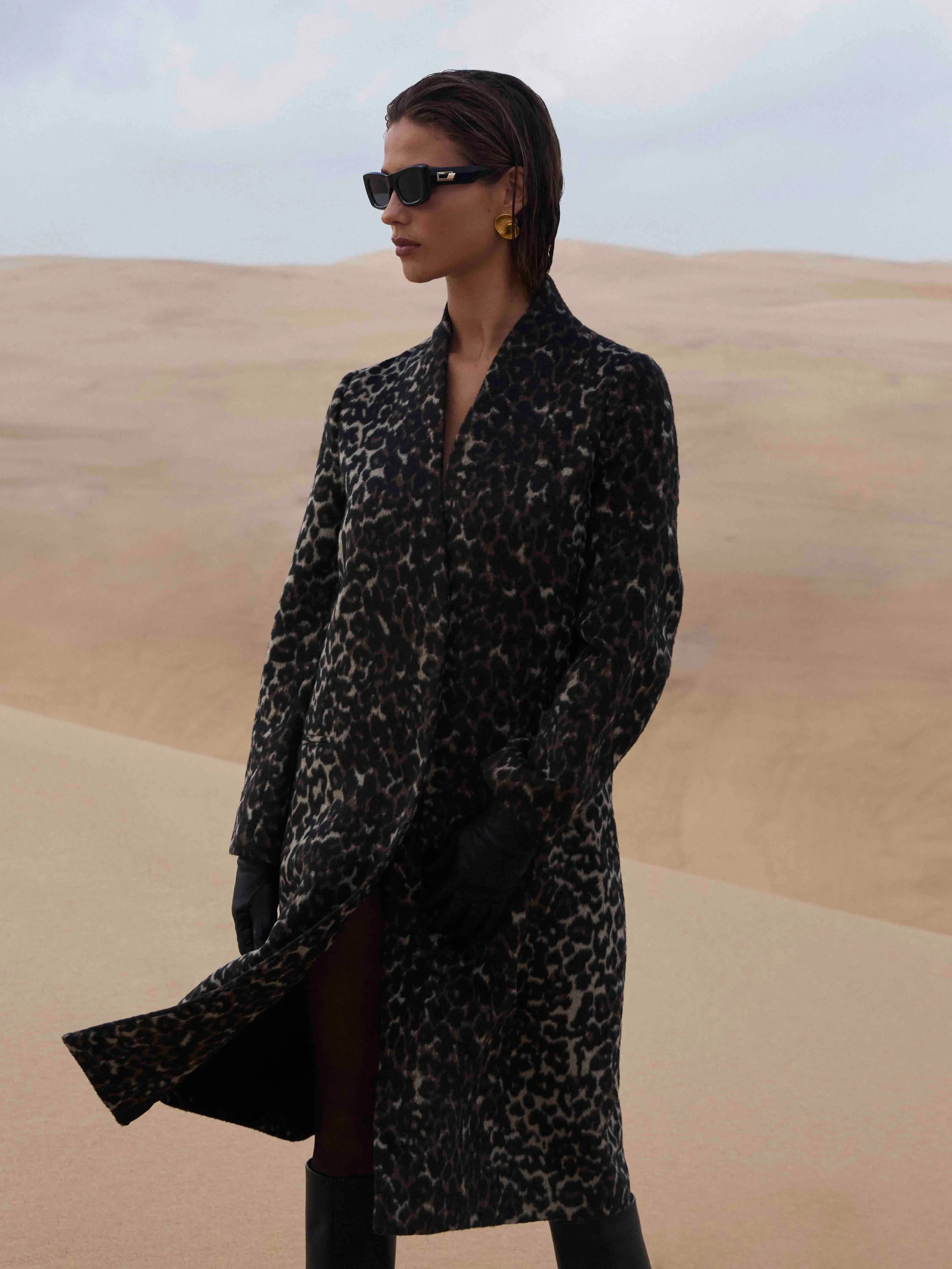 LEOPARD COAT